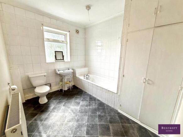2 bed Terraced for sale Image 8