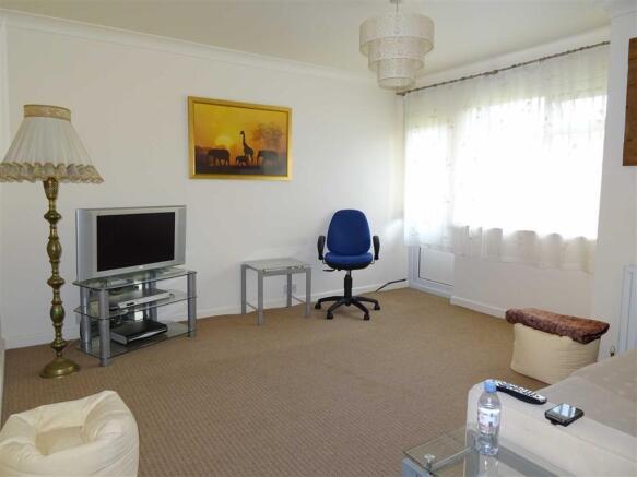 SITTING ROOM