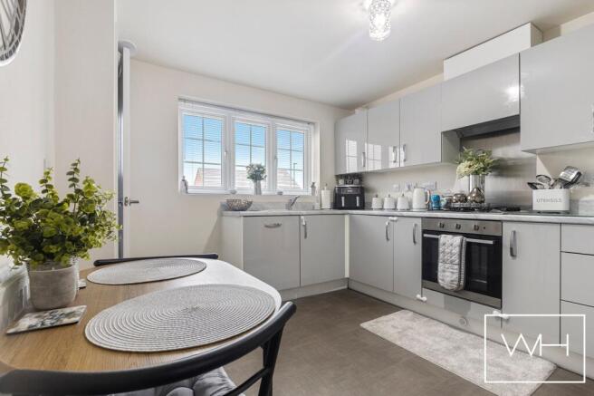 1 Blackbird Grove, W