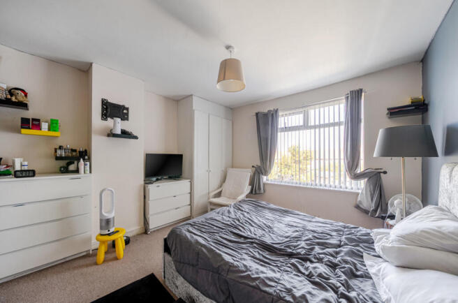 3 bed Terraced for sale Image 7