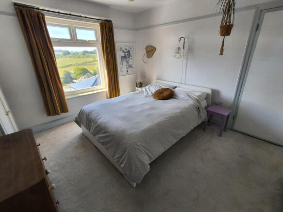 Bed 1