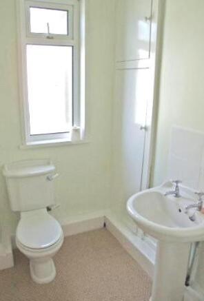Main bathroom