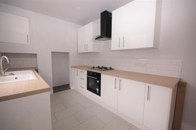 kitchen1.JPG