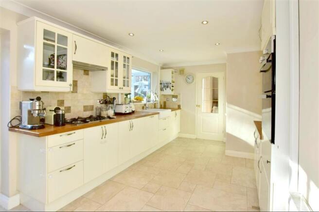 Kitchen/Breakfast Room