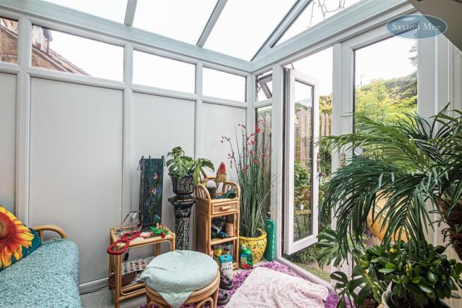 3 bed Semi-Detached for sale Image 7
