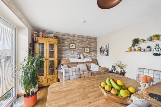 3 bed Detached for sale Image 4