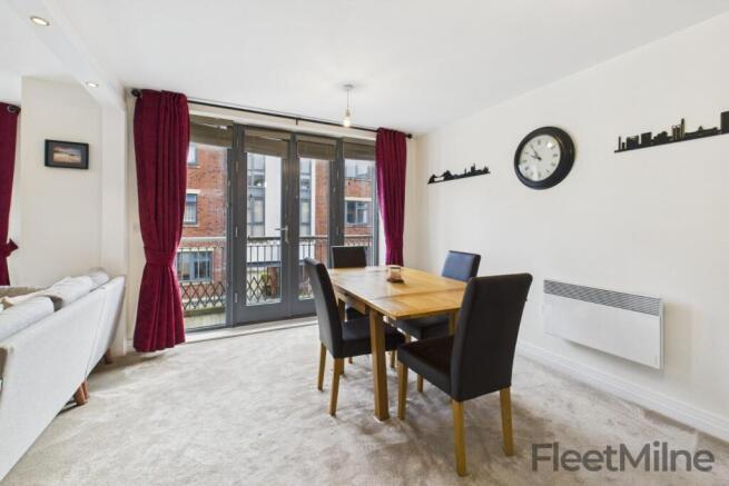 Living/dining room