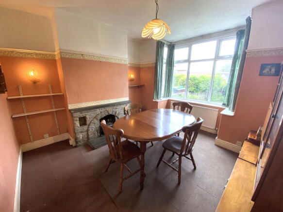 3 bed Semi-Detached for sale Image 8