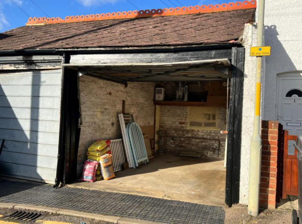 Garage1.png