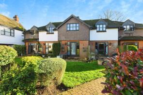5, Merrylands Farm, Church Road, Leatherhead KT23 3ES