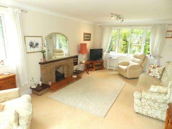 Lounge Photo 1
