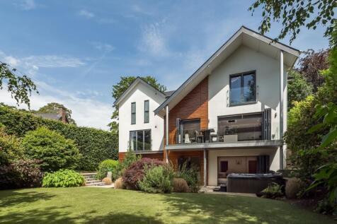 15 Butley Lanes, Prestbury, SK10