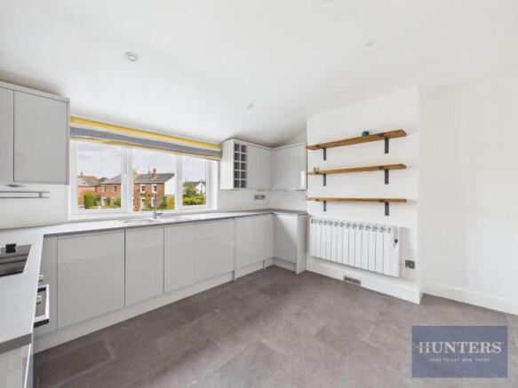 Kitchen / Breakfast Area