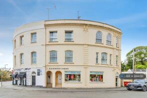 3, Richmond Court, Richmond Place, Dawlish EX7 9PL