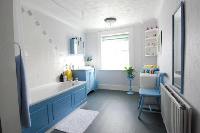 Photo 7