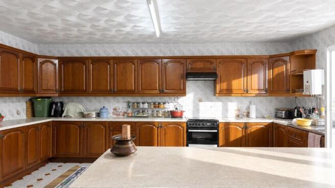Plashet Rd, E13 houses for Sale By Barrain London