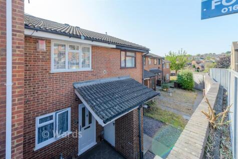 Resolution Close, Walderslade, Chatham, Kent
