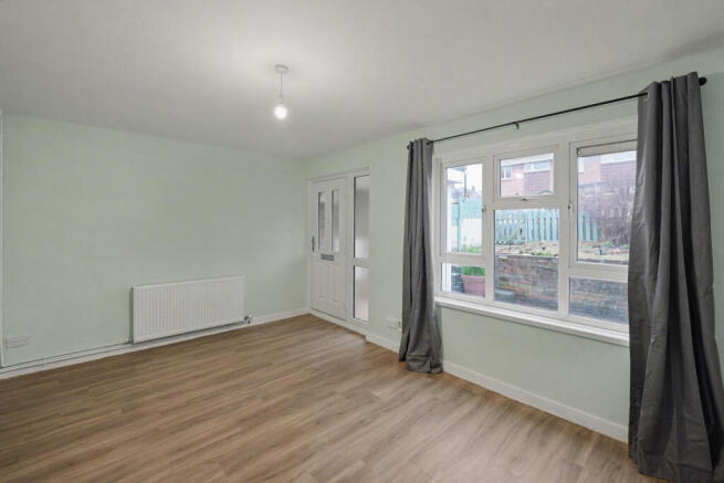 239 Gunville Road, Newport, Isle of Wight PO30 5LU