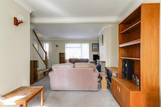 Sitting/Dining Room