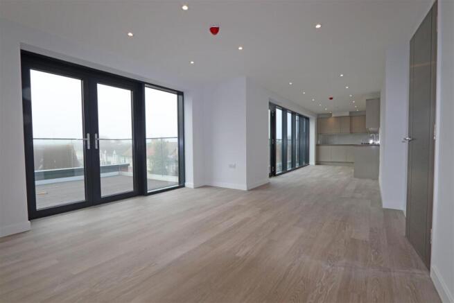 Lounge Area of Kitchen-Lounge