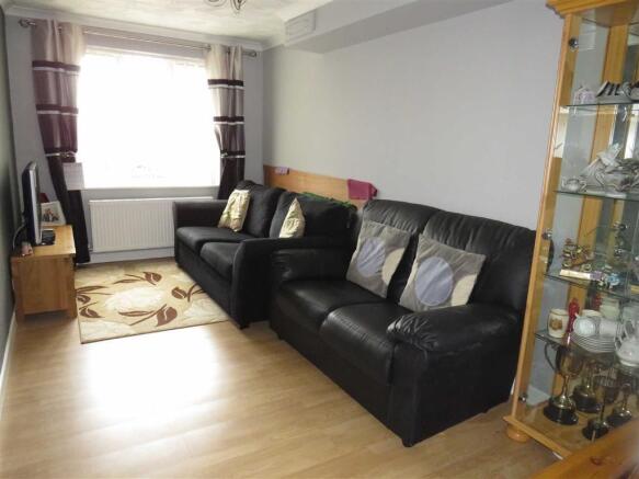 Sitting room/Bedroom 4