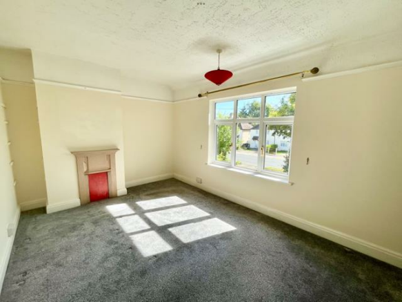 Photo of bedroom.png