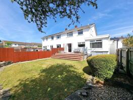 16, Hazledene Close, Barry CF63 1AW
