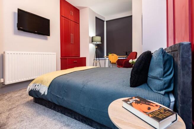 6 bed House of Multiple Occupation for sale Image 10