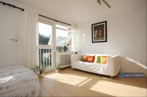 51, Rockley Court, Rockley Road, London W14 0DB