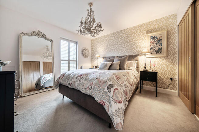 1387505-3-693c24a...