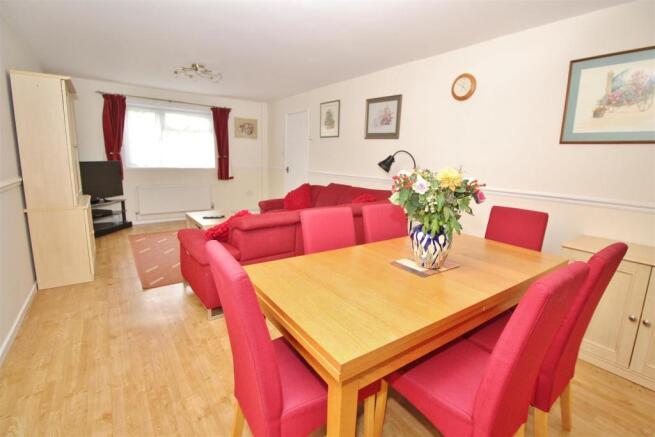 Lounge and Dining Area