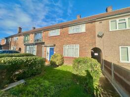 7a, Myrtle Road, Romford RM3 8XS