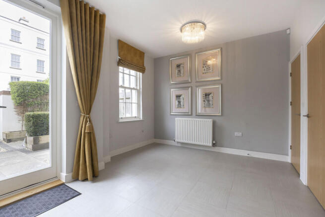 Gloucester Place-...