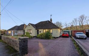 Kelvedon, Poplar Road, Rhydyfelin, Pontypridd CF37 5LS