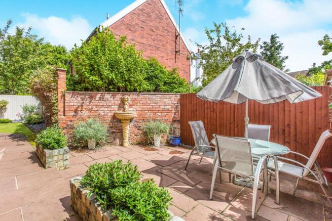 Courtyard Garden