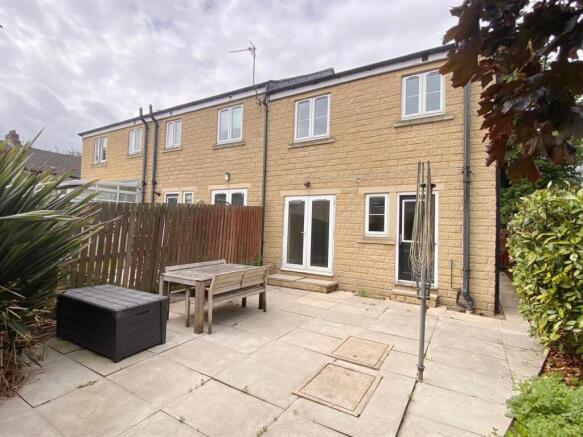 3 bed Town House for sale Image 10