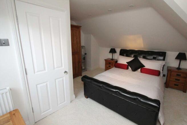 Bed 4
