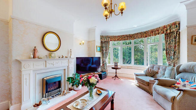 4 bed Semi-Detached for sale Image 4