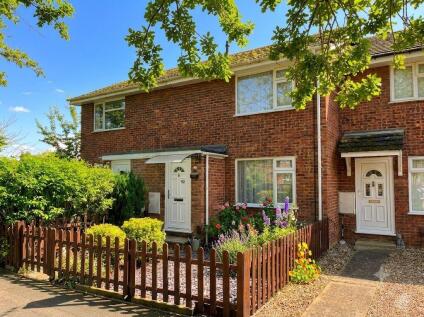 Holland Way, Newport Pagnell