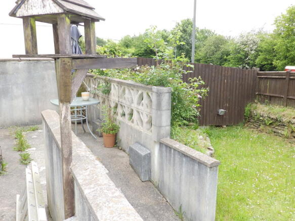 Photo 9