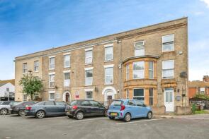 Flat 2, 2 3 Montague House, Kent Square, Great Yarmouth NR30 2FG