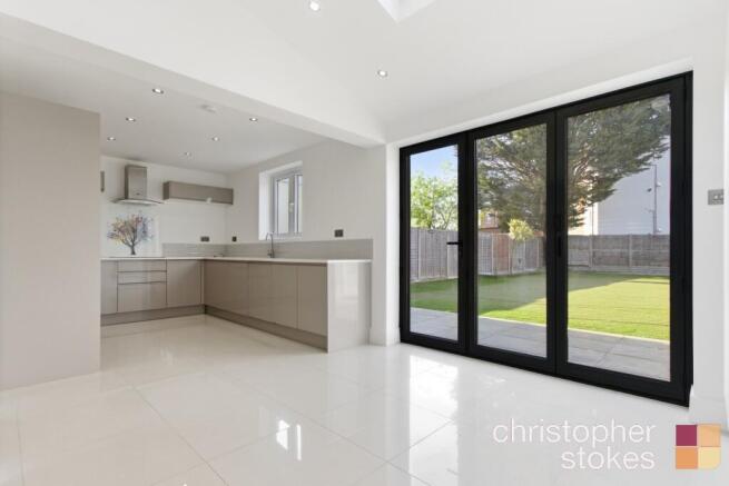 Franklin Avenue, Cheshunt, Hertfordshire, EN7 5DZ photo 4