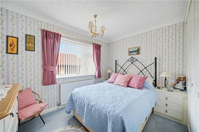 3 bed Bungalow for sale Image 8