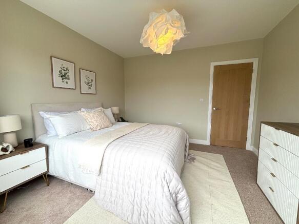 2 bed Semi-Detached Bungalow for sale Image 11
