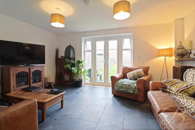 Milford Drive, Wingerworth, Chesterfield photo 3