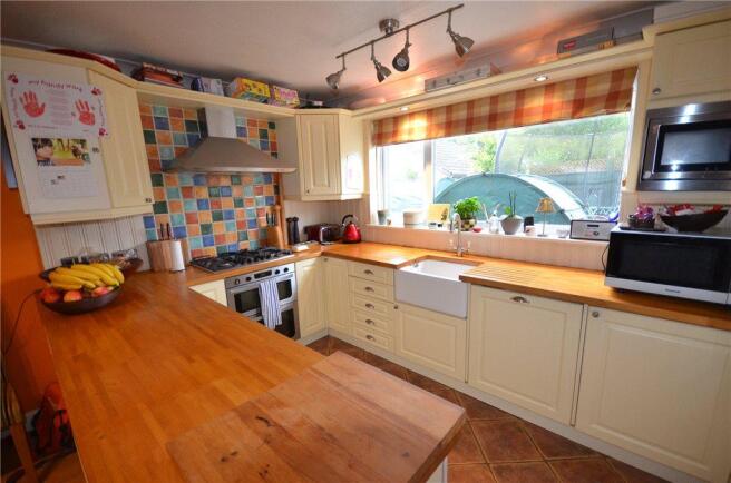 Kitchen 1