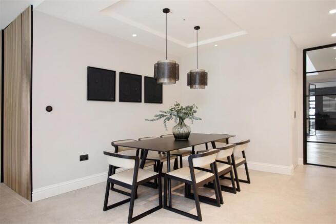 59 Aldenham Avenue 291909 (7).jpg