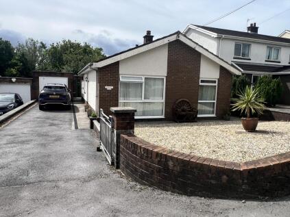 Heol Lotwen, Capel Hendre, Ammanford, Carmarthenshire.