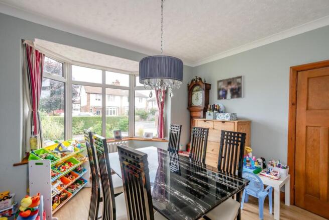 3 bed Semi-Detached for sale Image 7