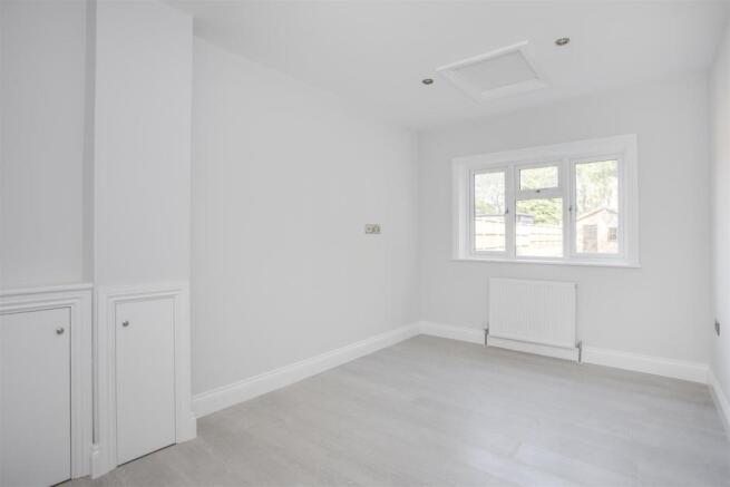 24 Plomer Green Lane Family Room-Ground Floor Bedr